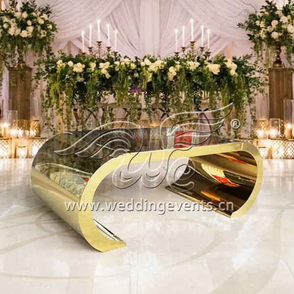 Country Wedding Cake Table