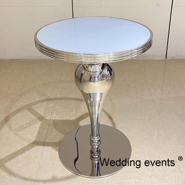 silver cake table