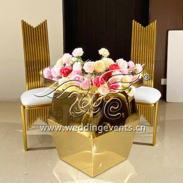 Bridal Shower Cake Table