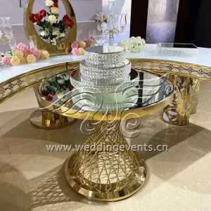 Wedding Cake Table