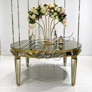 Round Wedding Table