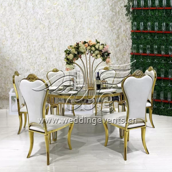 Round Wedding Table