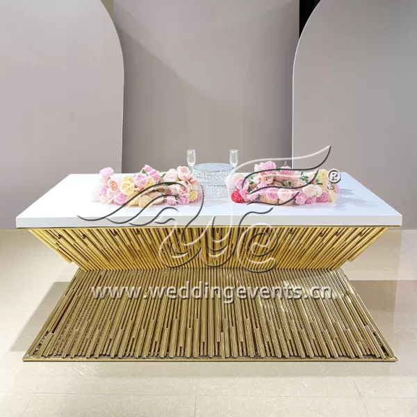 wedding table for reception