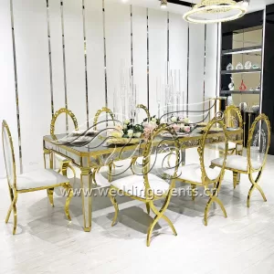 Wedding dinner table