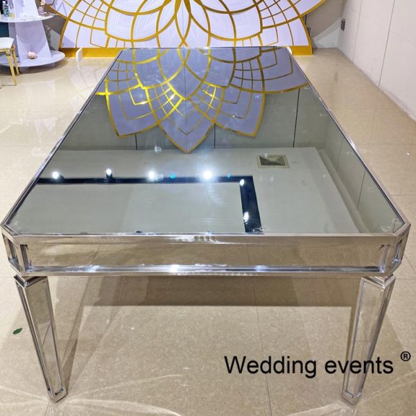 wedding table