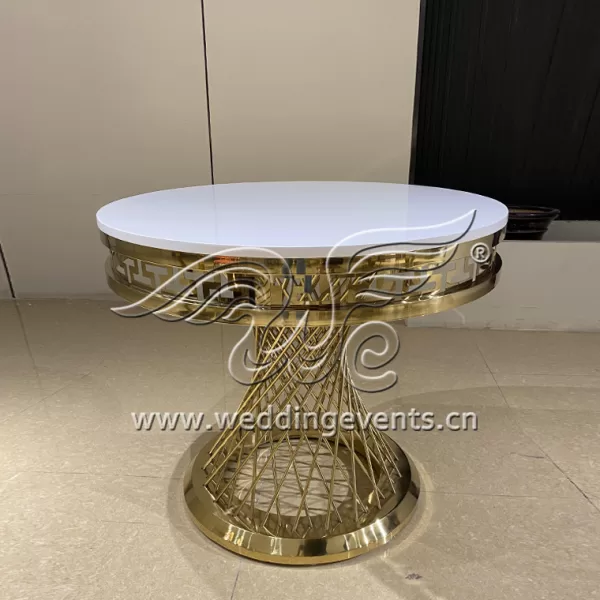 Pillar plinth cake stand