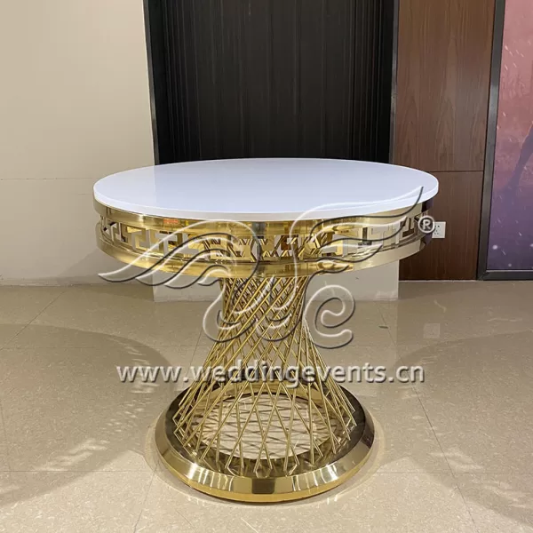 Pillar plinth cake stand