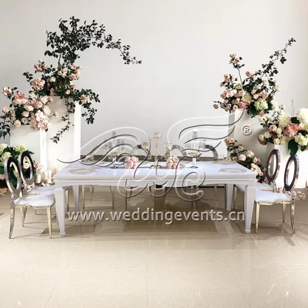 Event dining table