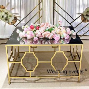 bride and groom wedding table