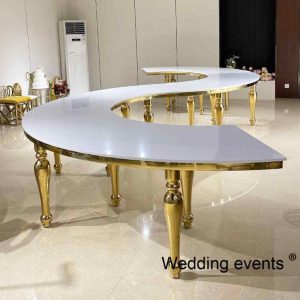 Serpentine tables