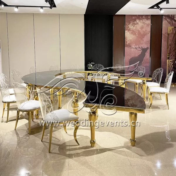 Serpentine tables