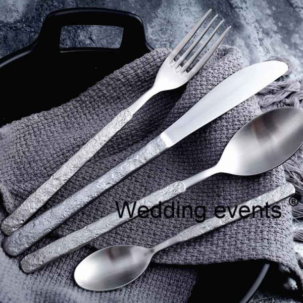 Cutlery sets