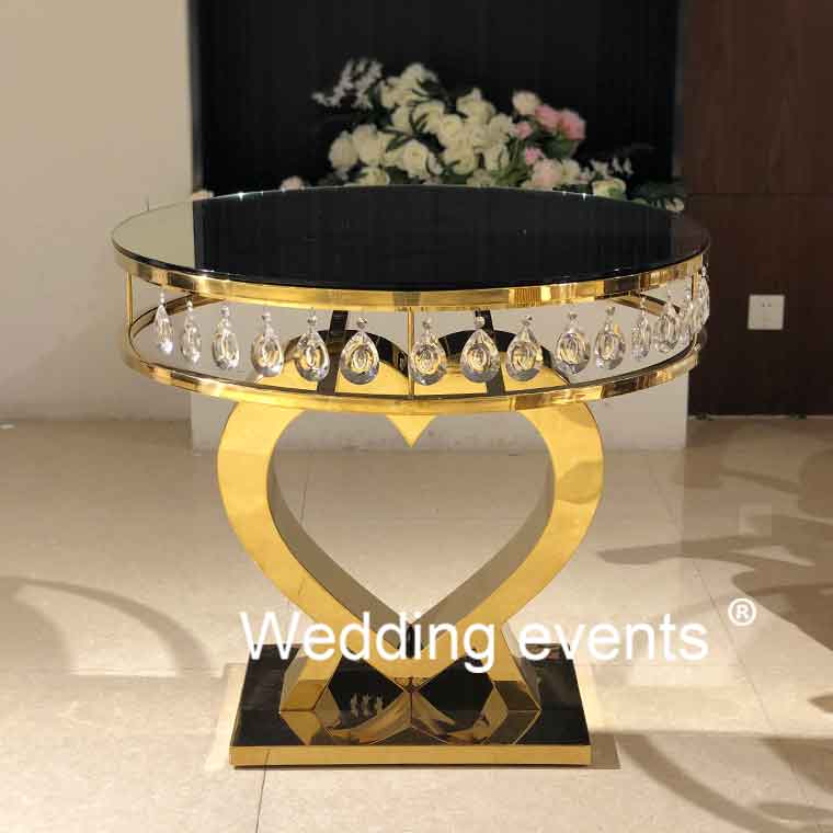 Guide to Wedding Cake Stands