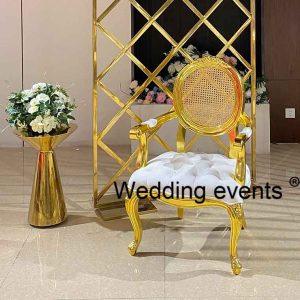 Wedding chair for bride and groom