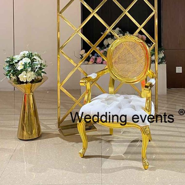 Wedding chair for bride and groom