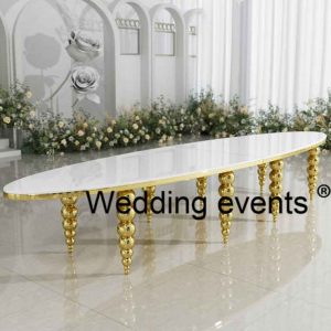 Wedding oval table