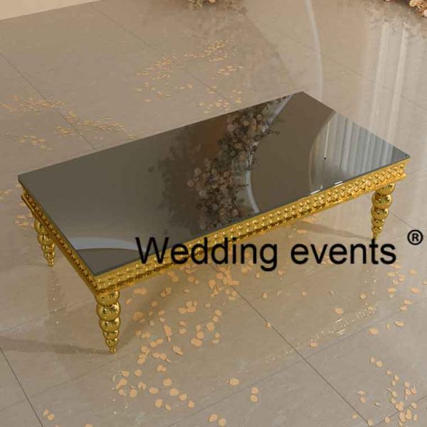 Throne wedding table