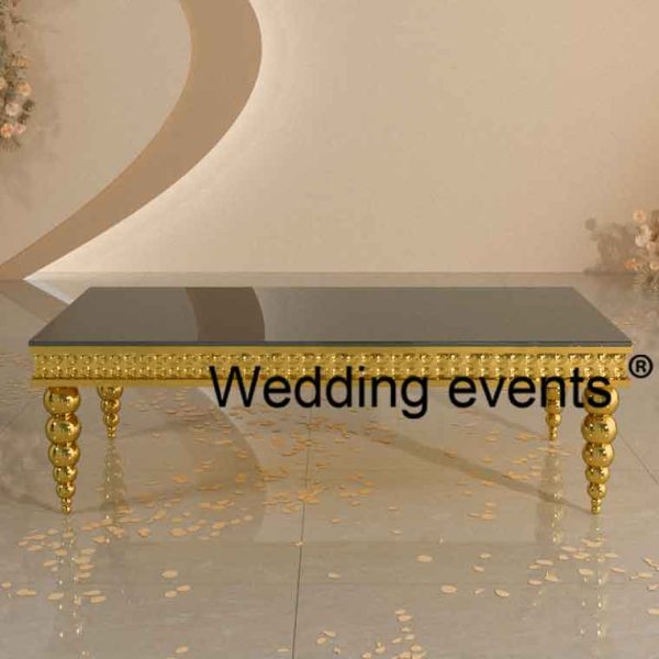 Throne wedding table