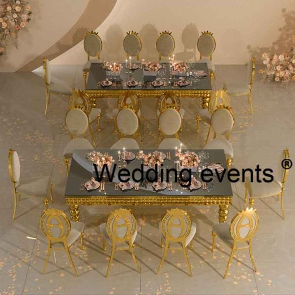 Throne wedding table