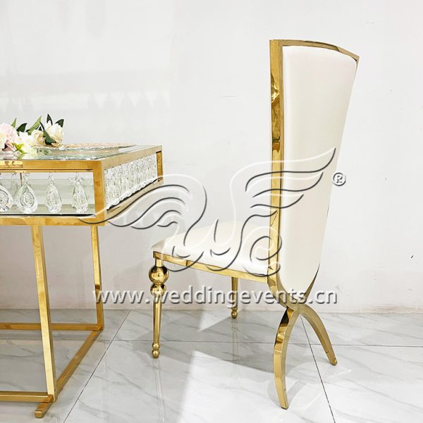 Luxury High Back Chair