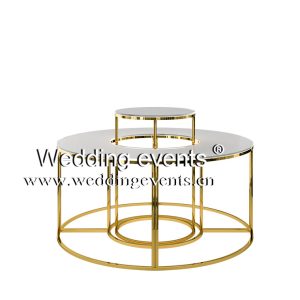 Elegant Cake Table