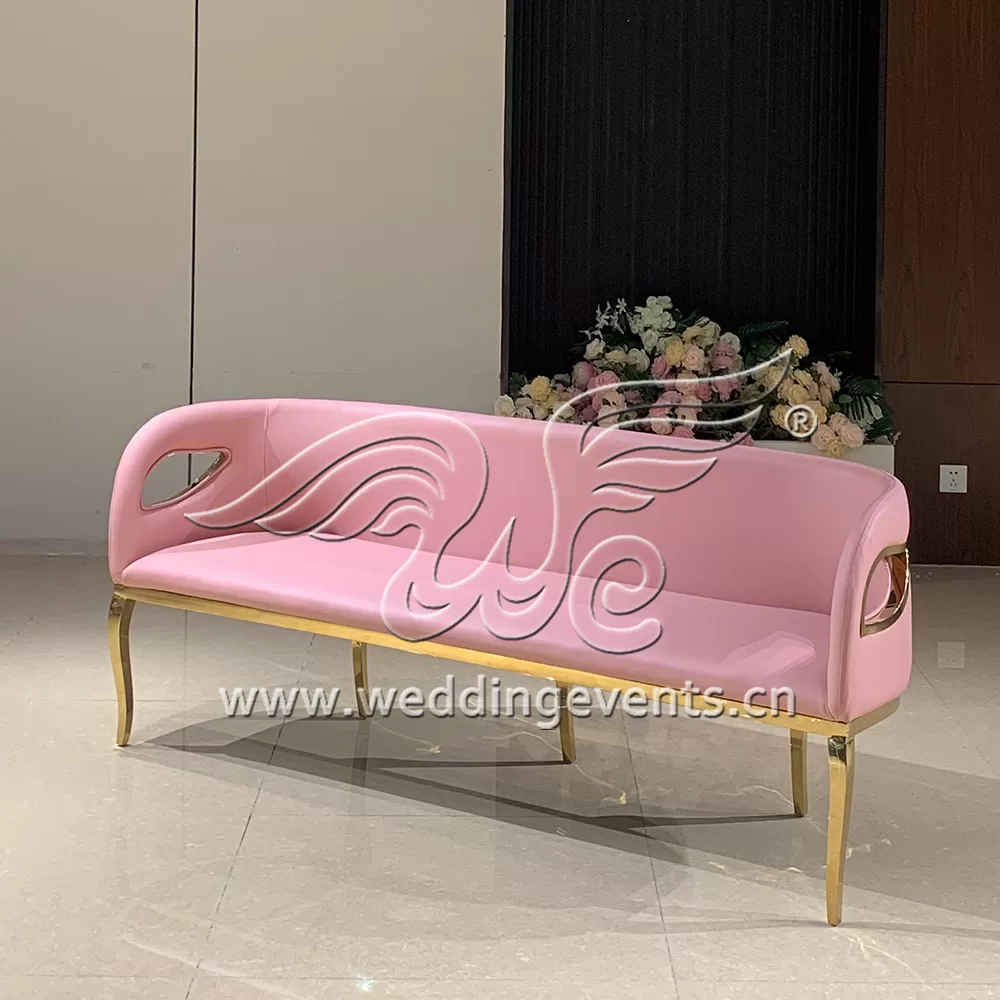 Eyelid lounge sofa