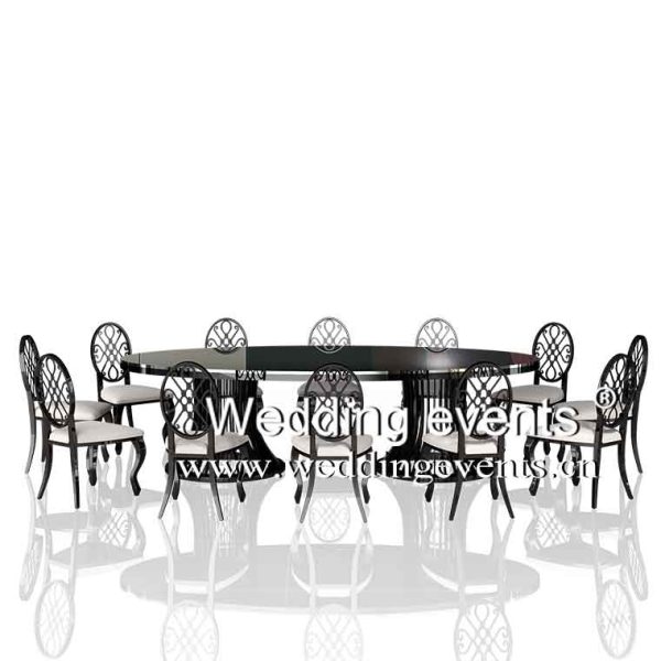 Restaurant buffet table