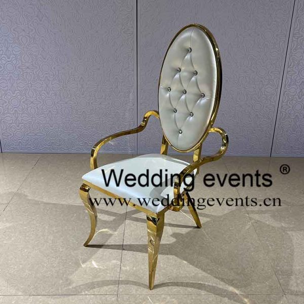 Bride and groom wedding chair rentals