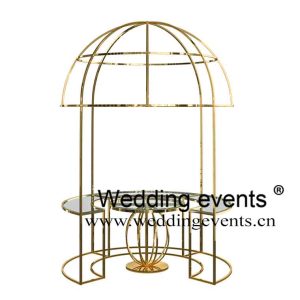 Wedding diplay arbor