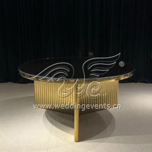 Round Wedding Tables
