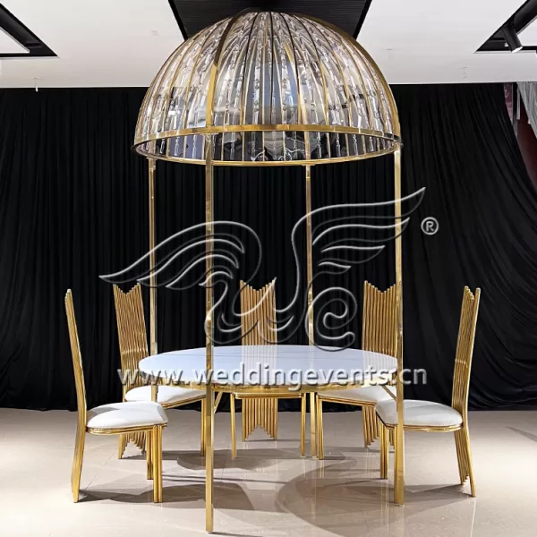 Transparent Dome Dining Table