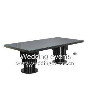 Dinner Table For Sale