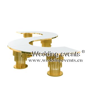 Serpentine Wedding Table