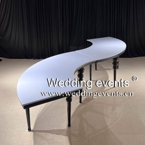S Shape Wedding Table