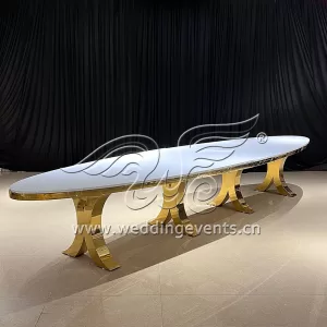 Dinner Style Table