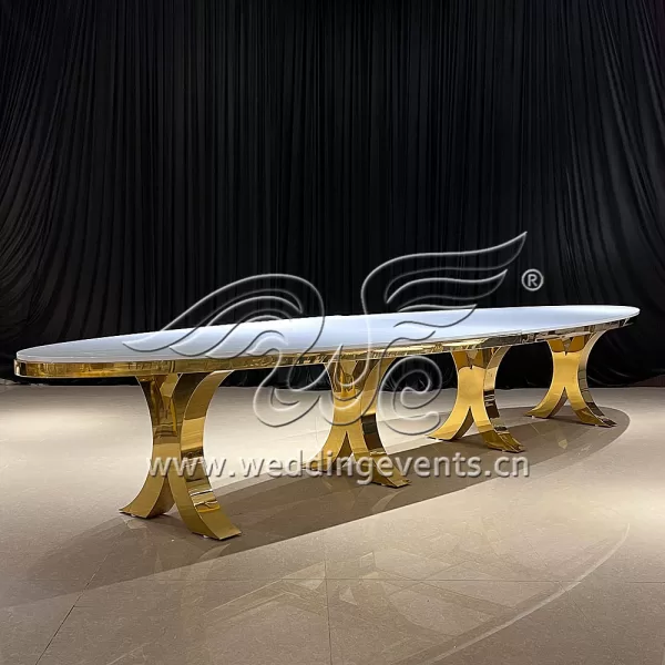 Dinner Style Table