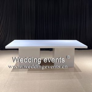 Dinner Tables Sets
