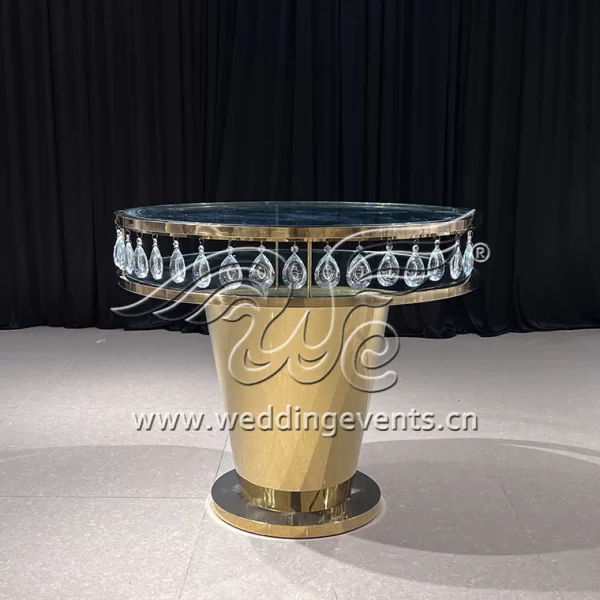 Cake Table With Crystal