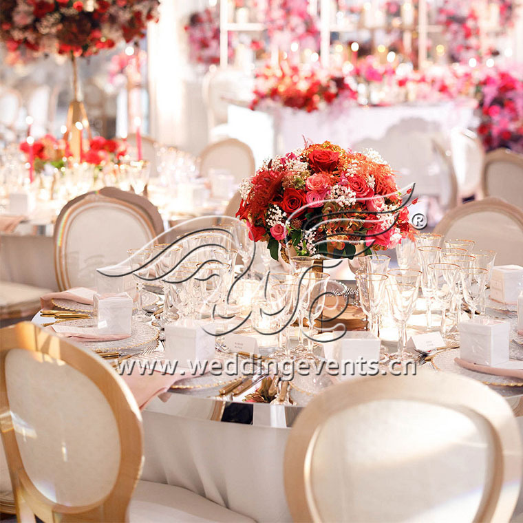 Comprehensive Wedding Coordination and Design Services