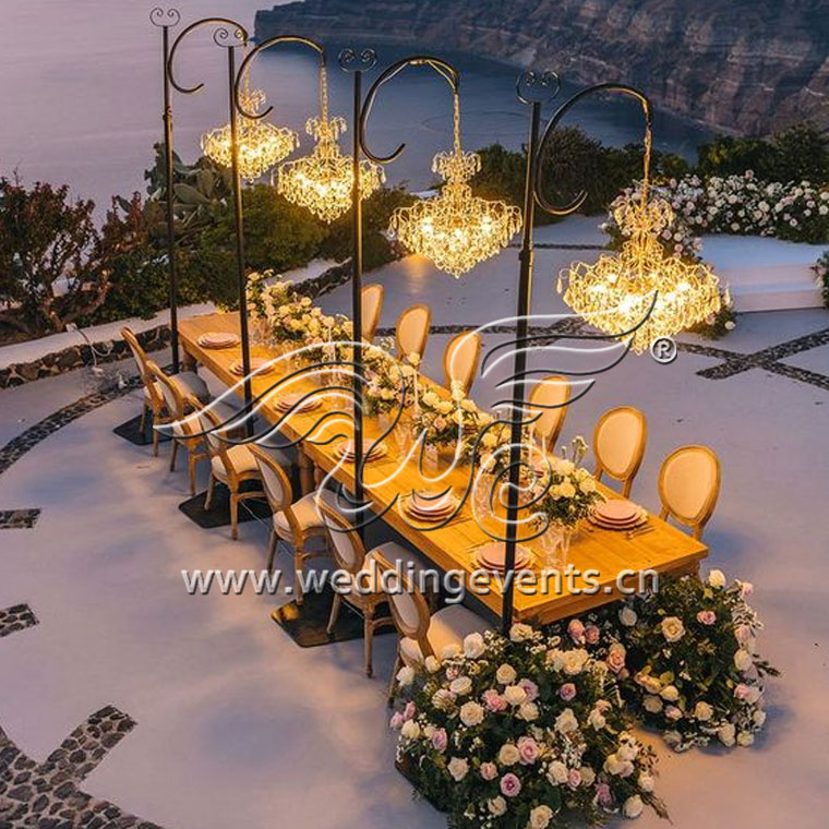 The Elegance of Crystal Chandeliers