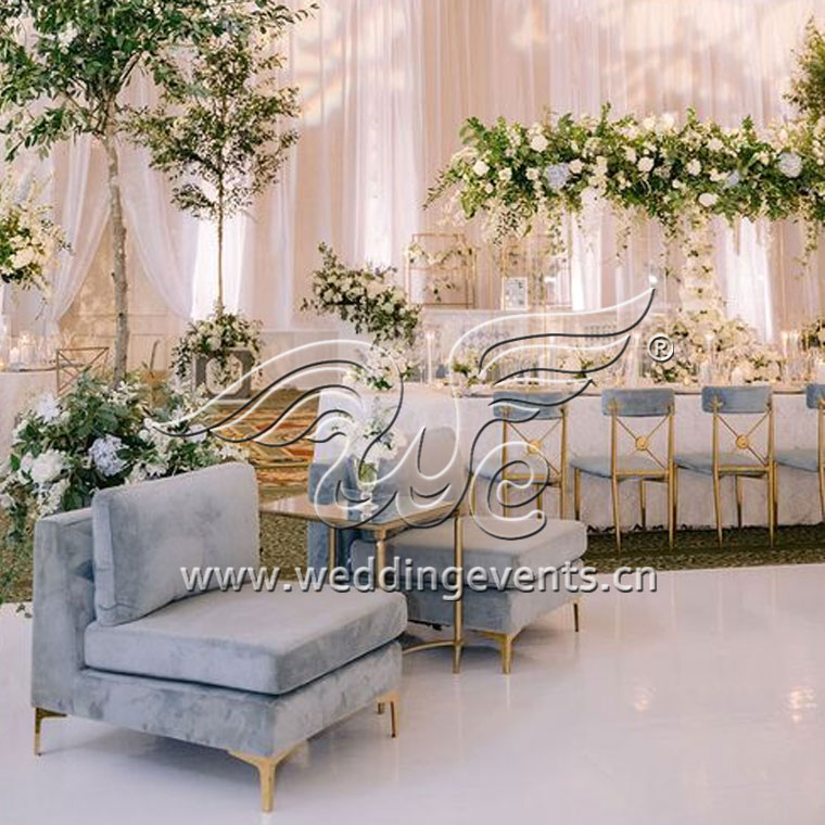 How to Style Your Wedding Furniture