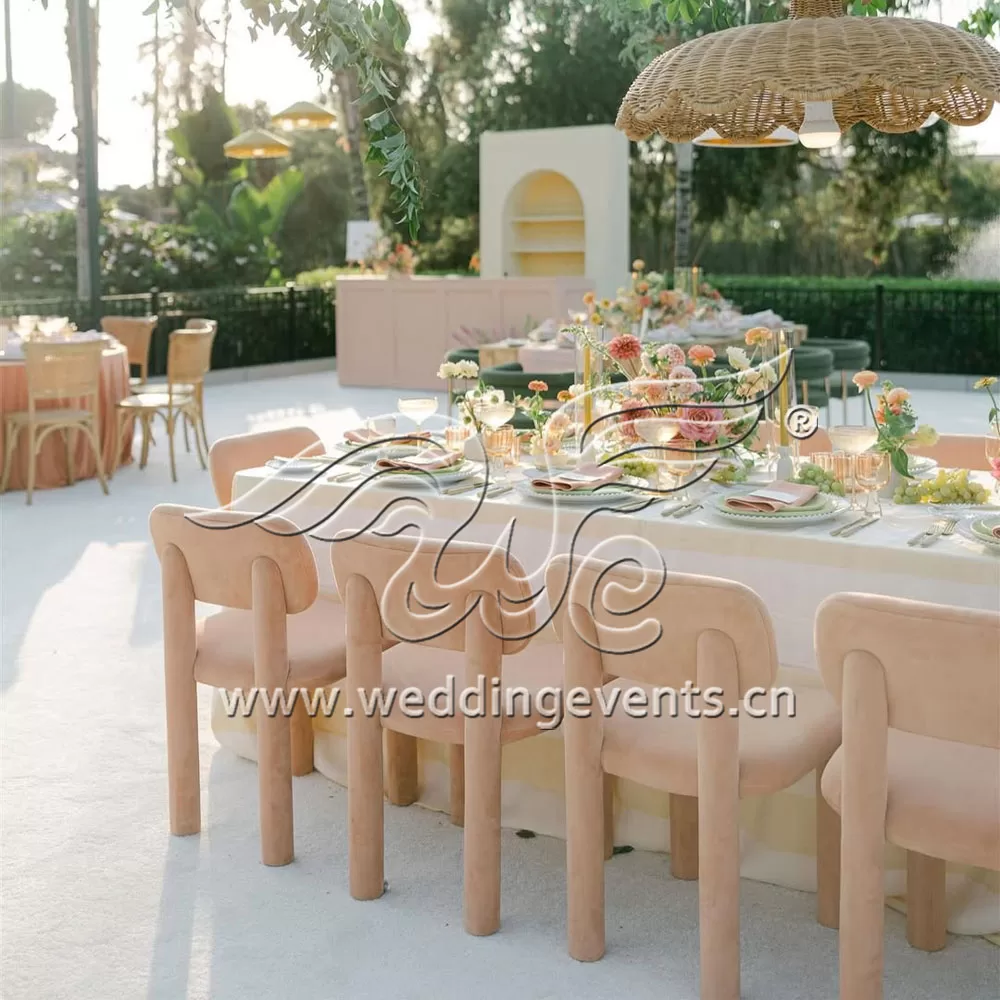 Furniture Colors Influence Ambiance & Guest Experience