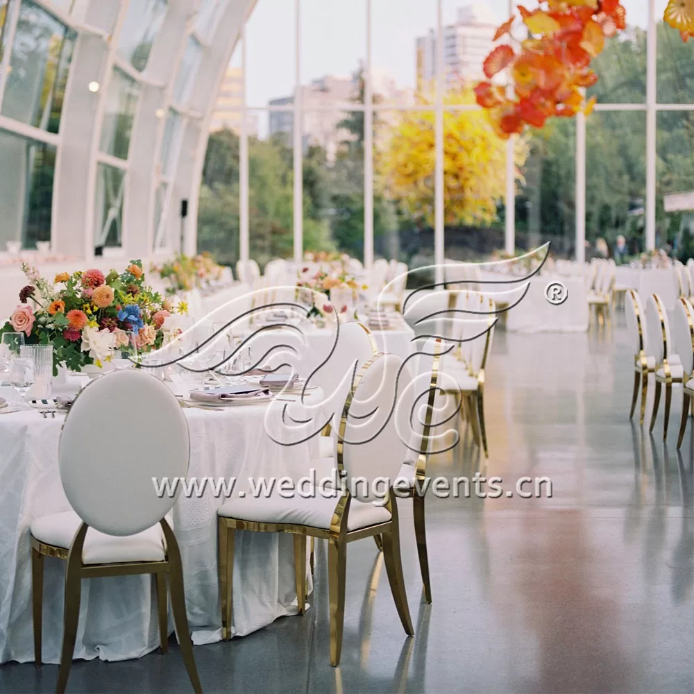 Include Personalized Touches in Your Wedding with Furniture