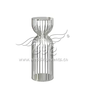 Elegant Cake Table